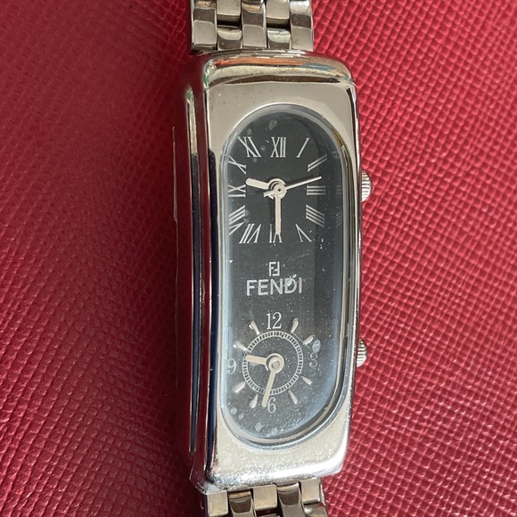 Fendi Dual Time Zone NEW Timepiece QUARTZ Watch - Picture 8 of 8